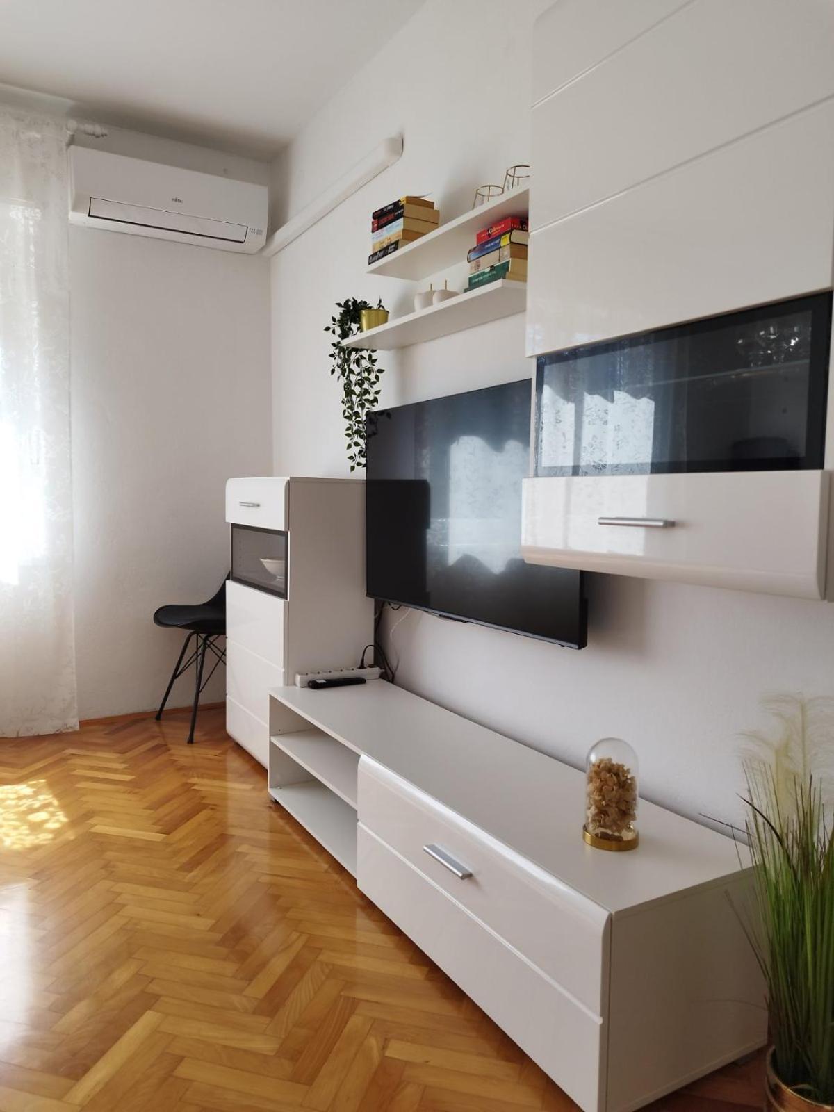 Antemma Apartment 普拉 外观 照片